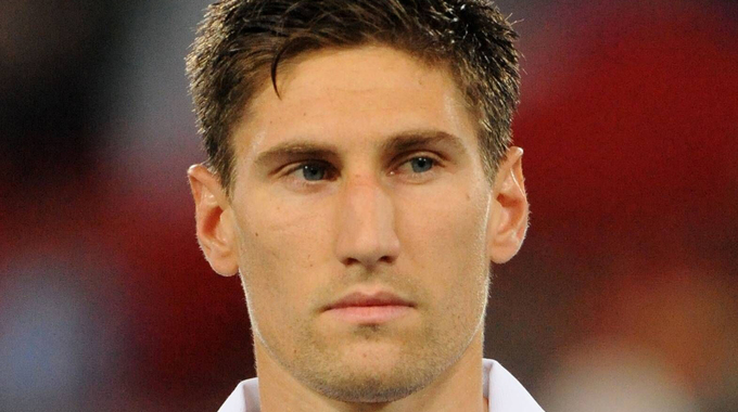 Federico Fernández Spielerprofil DFB Datencenter