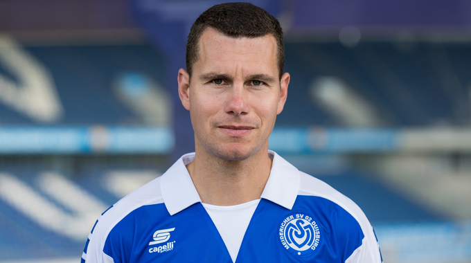 Thomas Bröker Thomas Bröker
