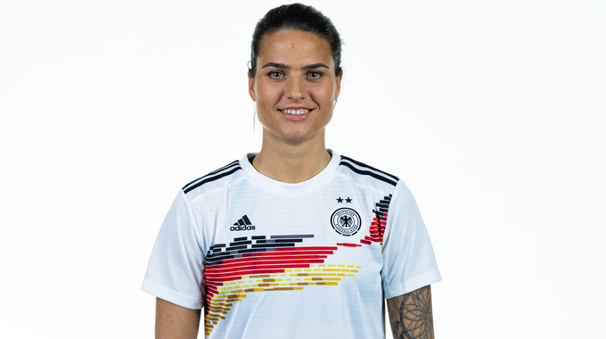 Profilbild von Dzsenifer Marozsán