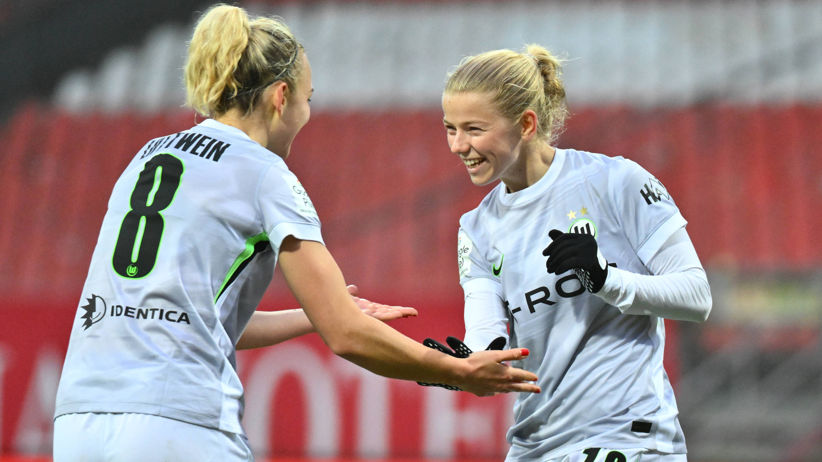 6:1 in Nürnberg: Wolfsburg untermauert Platz zwei
