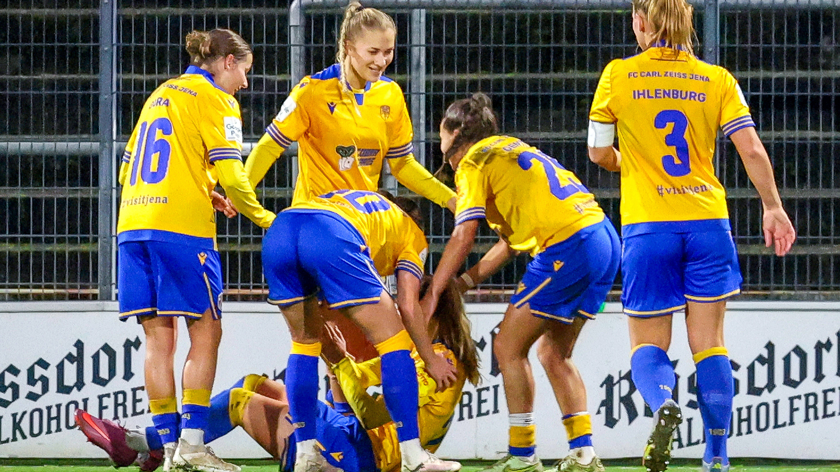 Jena stoppt Kölner Serie und schöpft Hoffnung