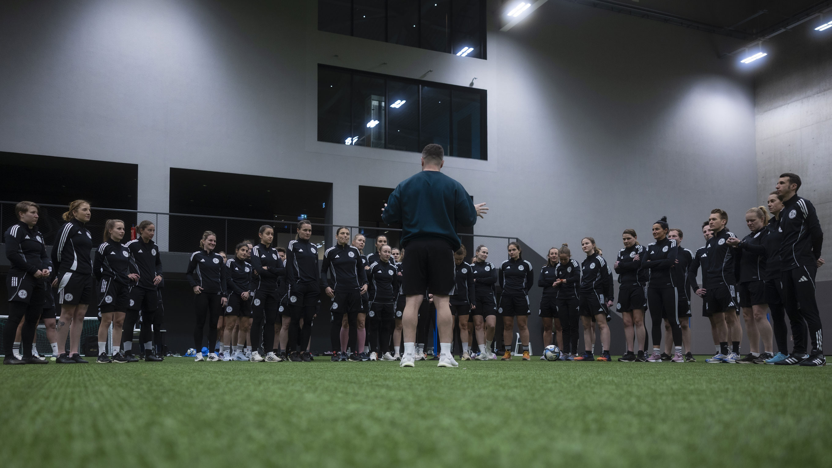 Trainingslager auf dem DFB-Campus: Schiedsrichterinnen bereit für die Rückrunde