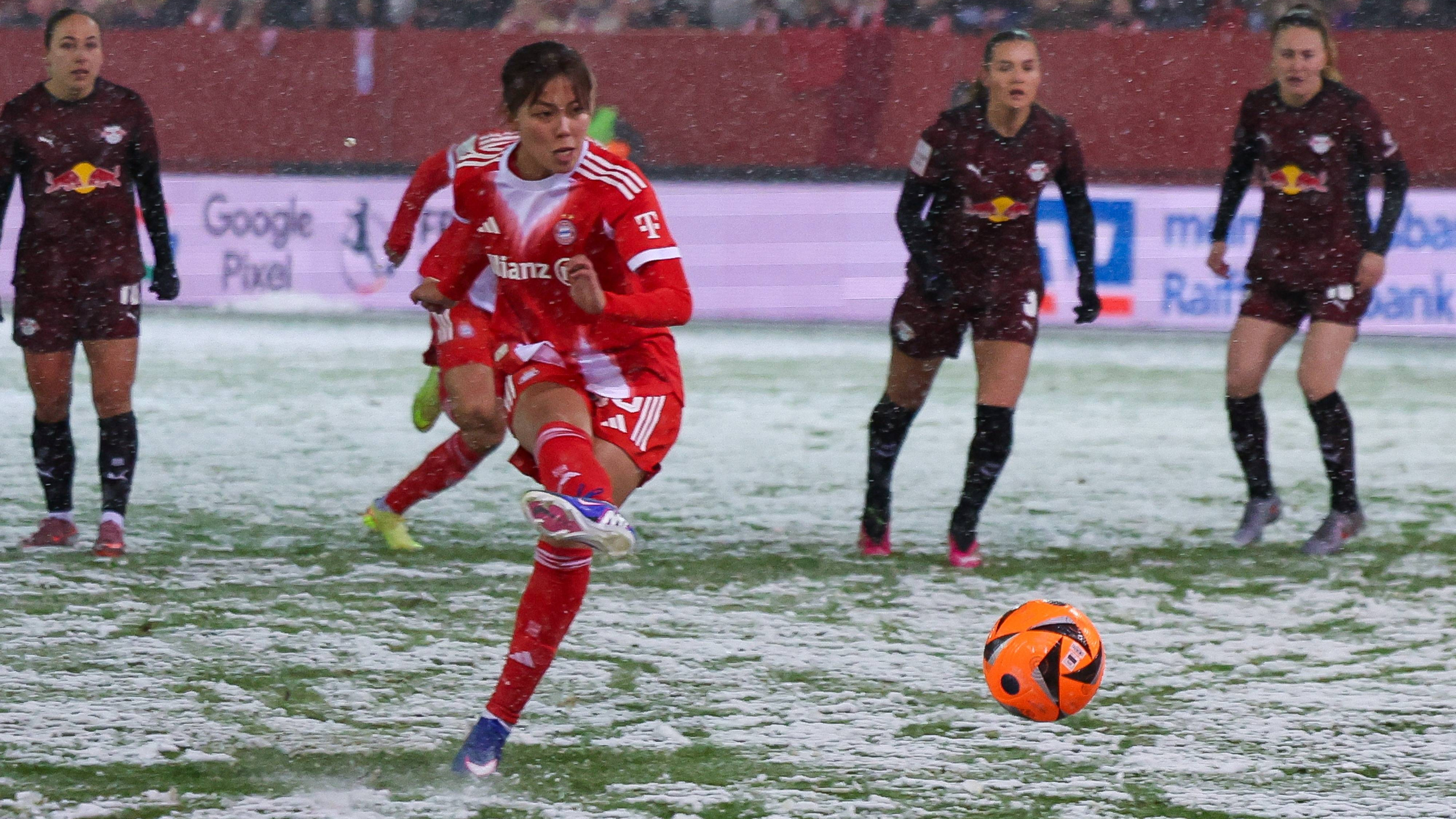 Fakten-Flash #15: FC Bayern auch auf Schneeboden passsicher und defensiv stabil