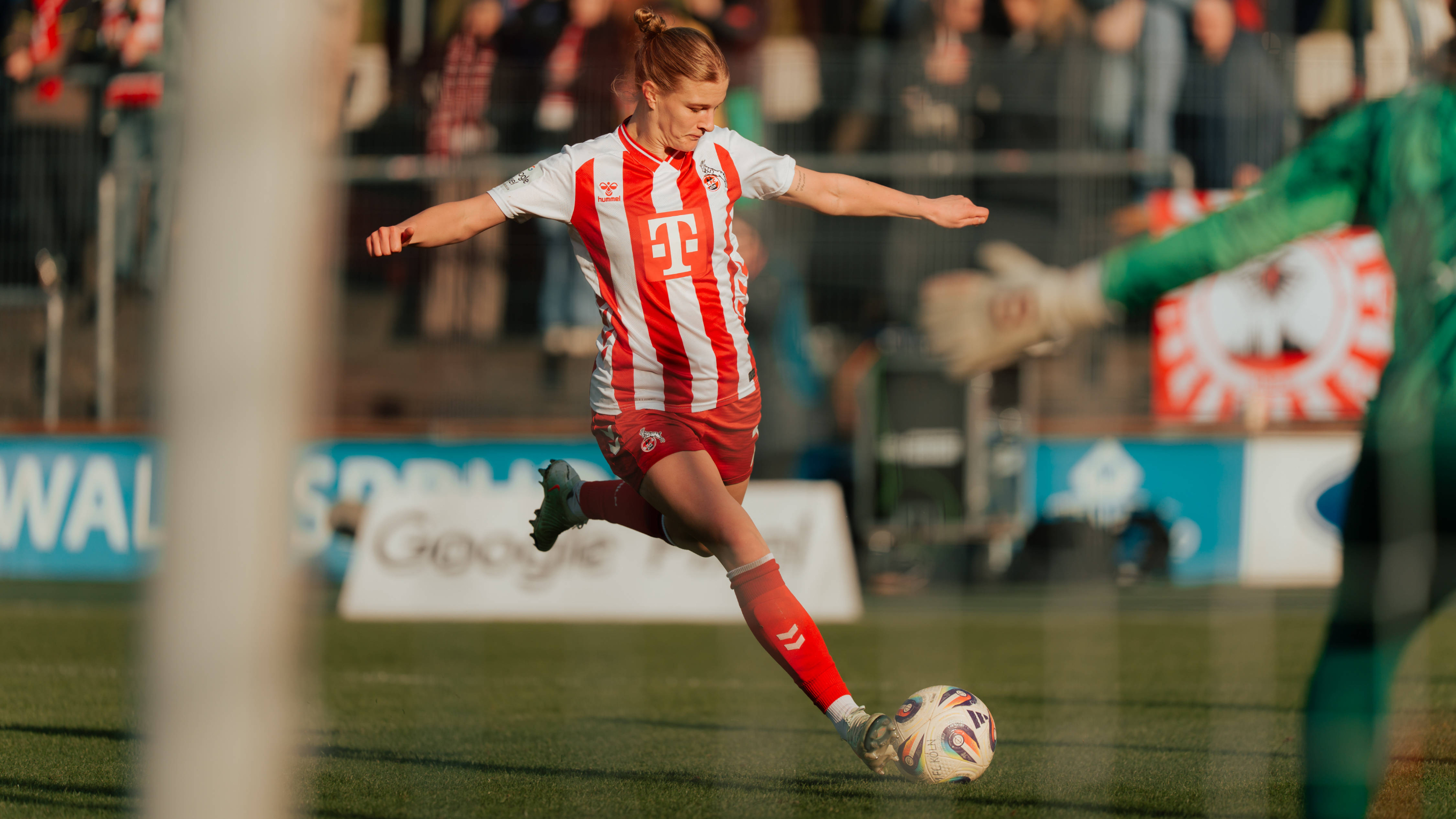 FC-Angreiferin Anna-Lena Stolze: "Riesenschritt nach vorne"