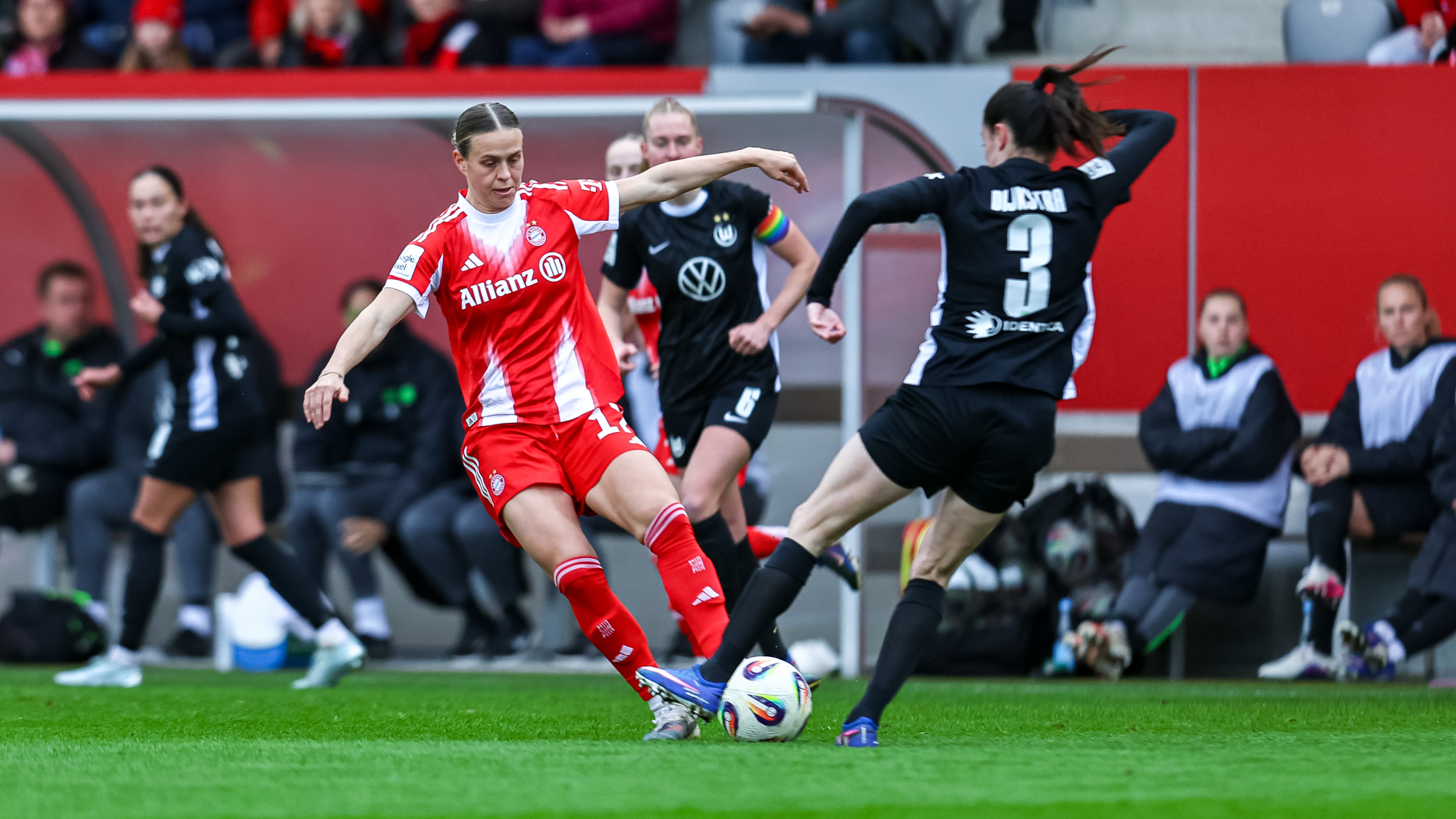 2,39 Millionen sehen Spitzenspiel Bayern gegen Wolfsburg